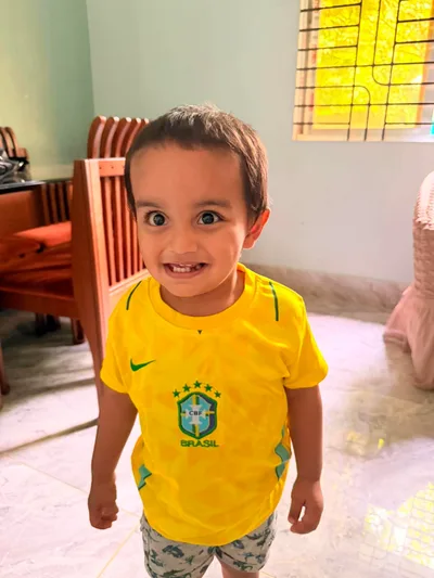 My nephew, Ehan. I love spending time with him. Maybe no one else notices, but I know he's the one who always gives me a reason to go home on the weekends(Saturday, Sunday).